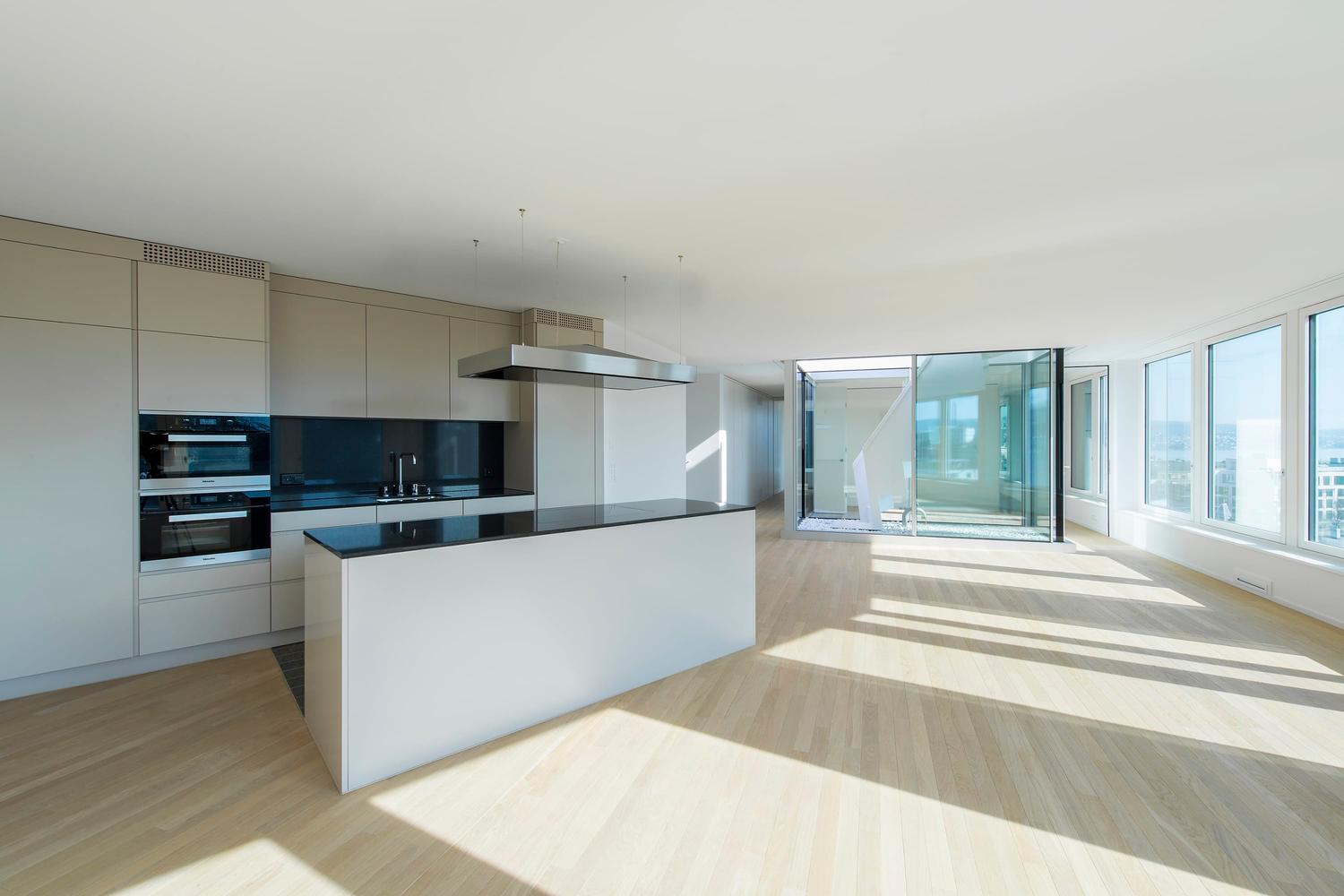 Live Above Exklusive Mietwohnung Uber Dem Fifa World Football