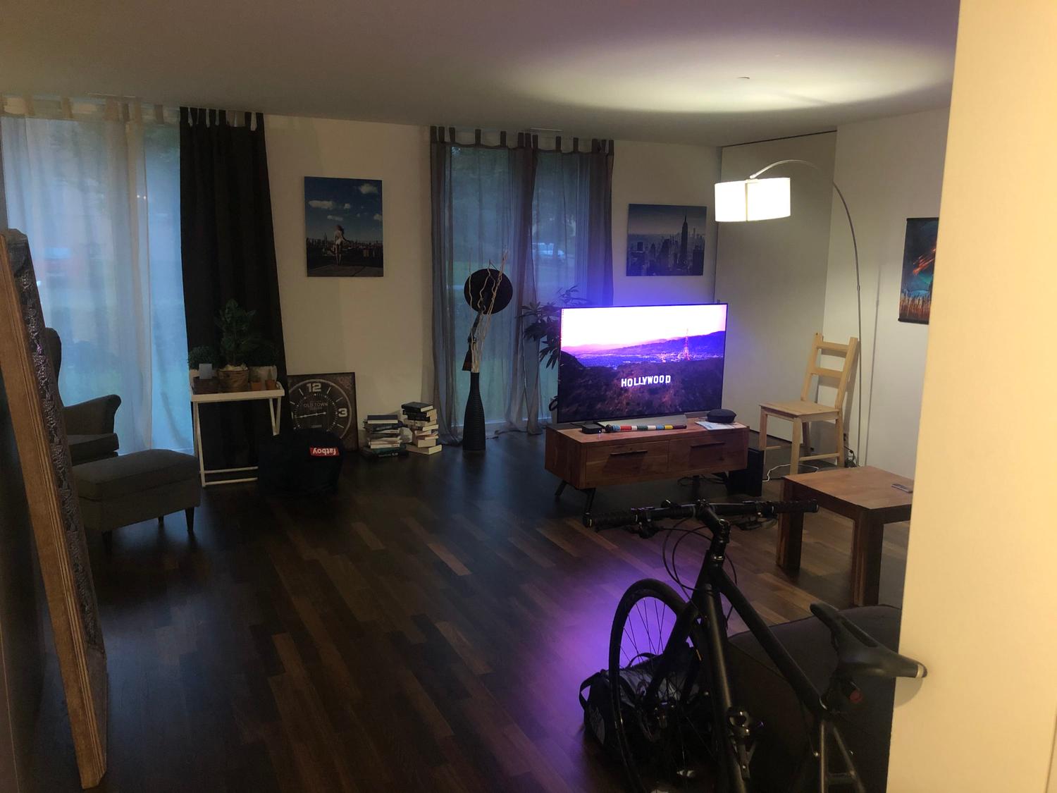 Nachmieter Fur Wunderschone 2 5 Zimmer Wohnung Nahe Bahnhof Schwerzenbach Schwerzenbach Wohnung Mieten Homegate Ch