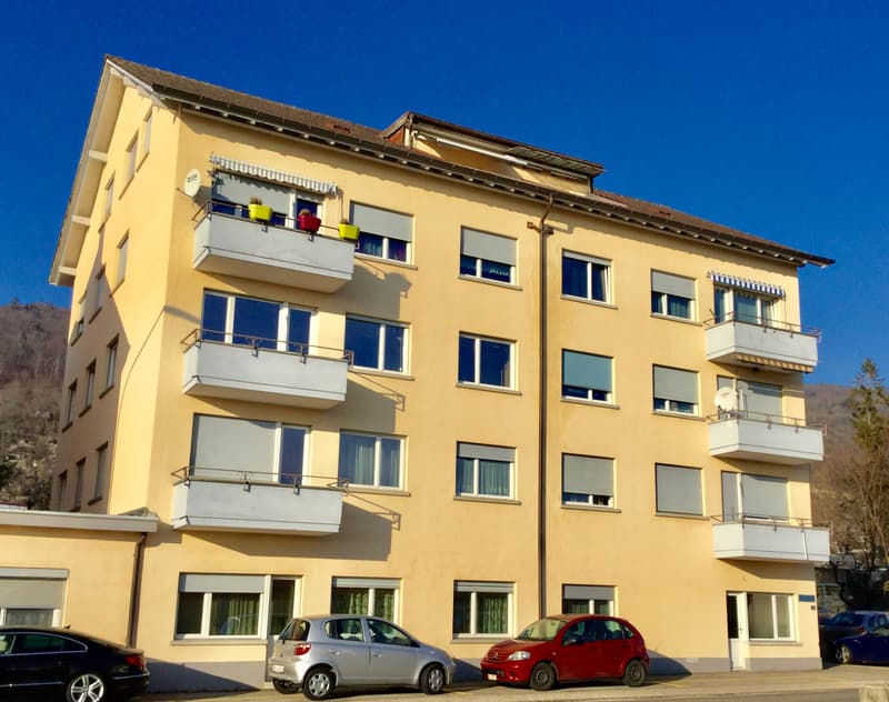 Idéalement situé proche de Neuchâtel et de Bienne!, Le ...